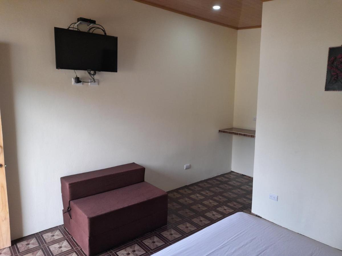 Apartamento Cabinas Playa Agujas Quebrada Ganado Exterior foto